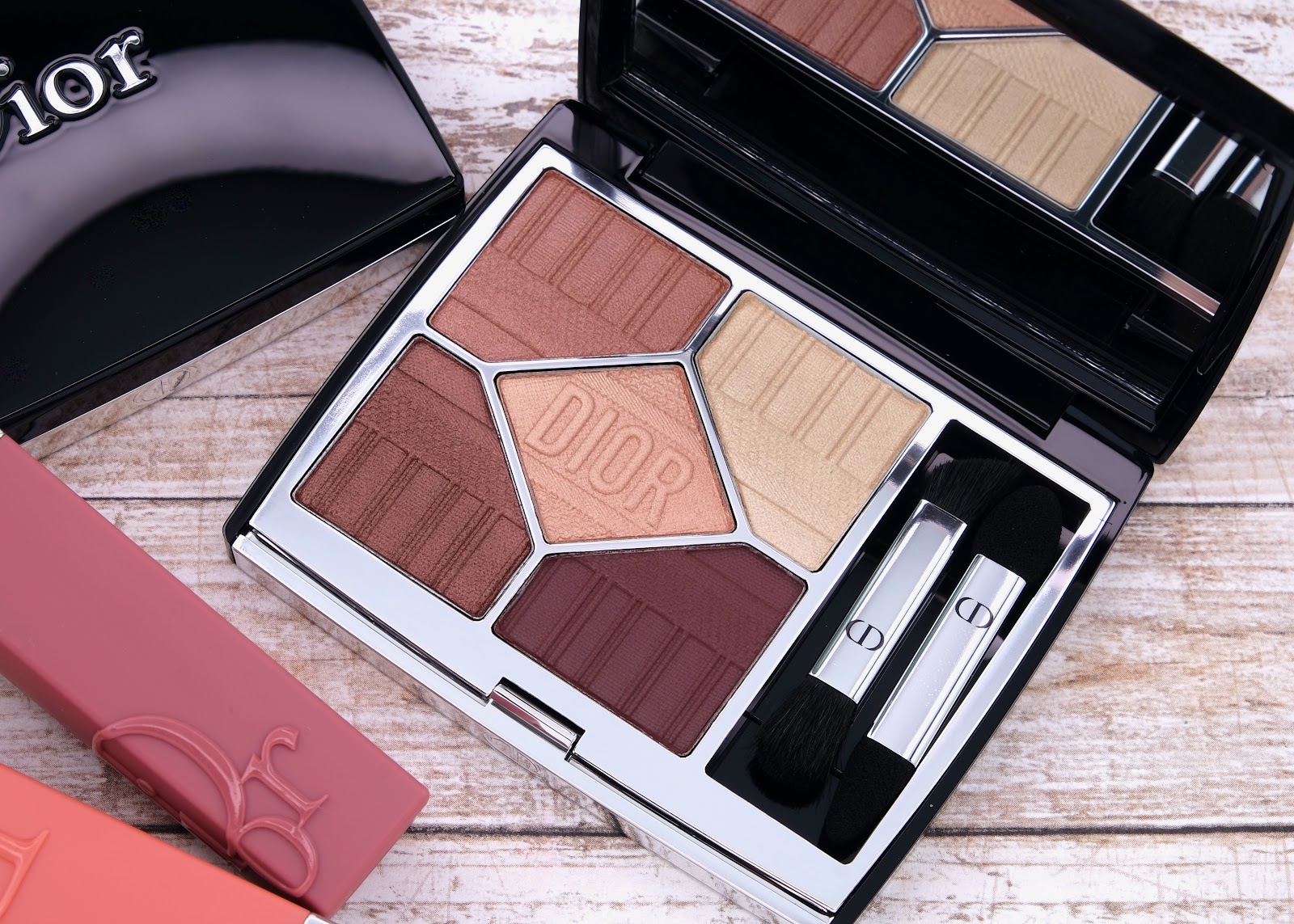 Dior | Summer 2022 Dioriviera Collection 5 Couleurs Couture Eyeshadow Palette in "770 Riviera": Review and Swatches