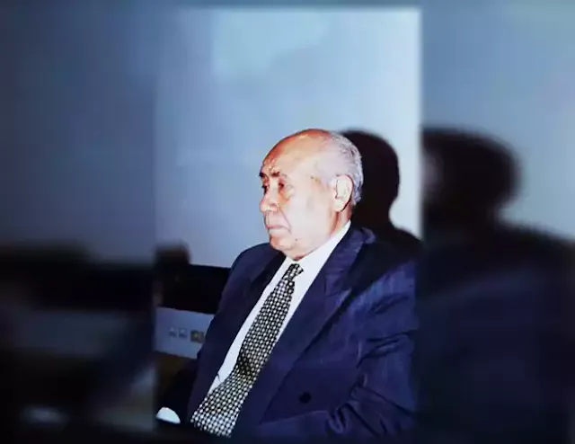 دكتور حسن الباشا عالم الأثار الإسلامية المصرى وسيرته الذاتية