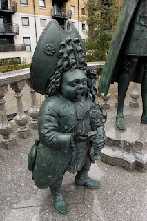 Statue of peter the great -dwarf