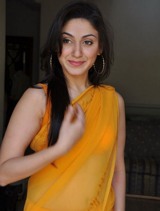 manjari phadnis in yellow saree actress pics