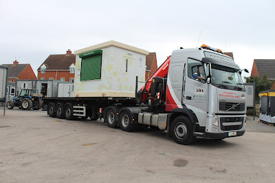 Food Cube leaving PKL on truck