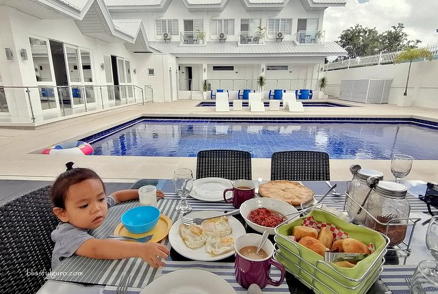 Blu Serenity Villa Resort Los Baños Laguna