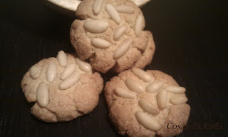 Galletas con piñones