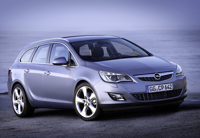 2011 Opel Astra Sports Tourer