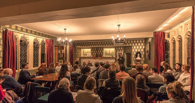 Reunión de la Oxford CS Lewis Society, por J. Kirkpatrick (2016)