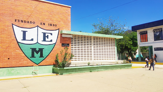 EXIGEN ACTO DE GRADO PÚBLICO PARA BACHILLERES DEL LEM EXIGEN ACTO DE GRADO PÚBLICO PARA BACHILLERES DEL LEM