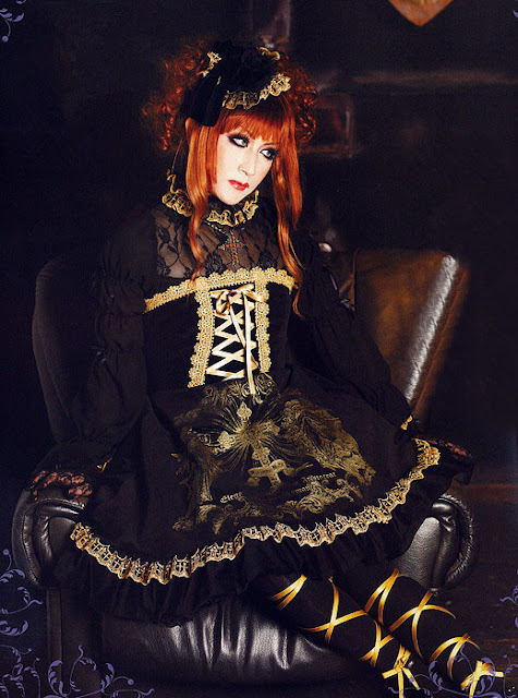 gothic lolita dresses