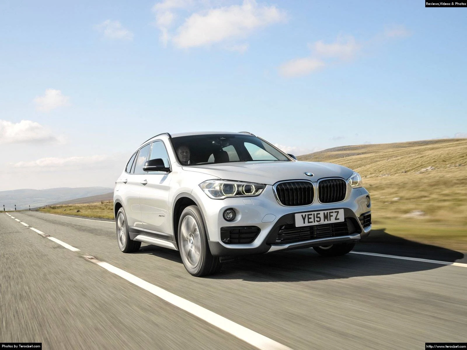 Hình ảnh xe ô tô BMW X1 UK-Version 2016 & nội ngoại thất