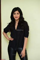 Shruti Haasan Looks Stunning trendy cool in Black relaxed Shirt and Tight Leather Pants ~ .com Exclusive Pics 014.jpg