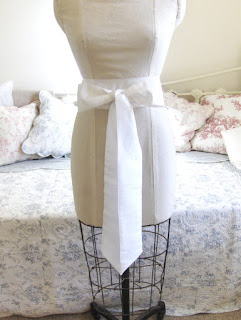 https://folksy.com/items/5314161-Ivory-taffeta-bridal-wedding-sash-belt-