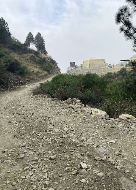 hike ban faqiran stupa