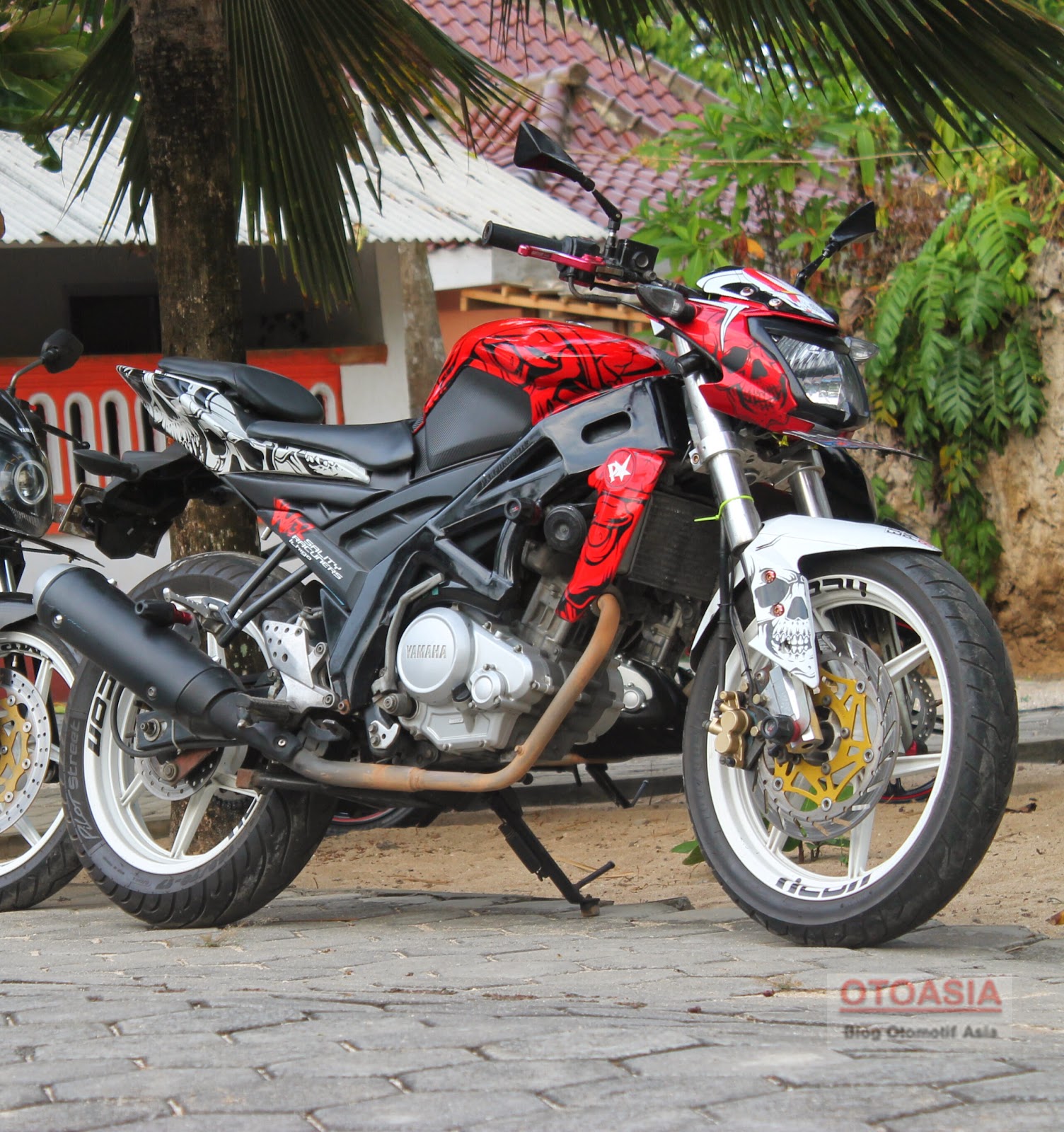 Modif V Ixion Jerry Style Mirip Yamaha MT 125 OtoasiaNet