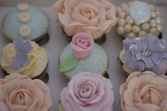 classes  with running decorating are  afternoon tea decorating we cupcake cupcake vintage vintage ideas