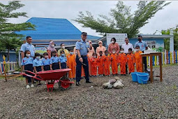 Slamet Suhartono Letakan Batu Pertama Pembangunan Kelas PAUD Angkasa Lanud Yohanis Kapiyau