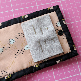 Little Quilt needle case, needle book tutorial by Charm About You