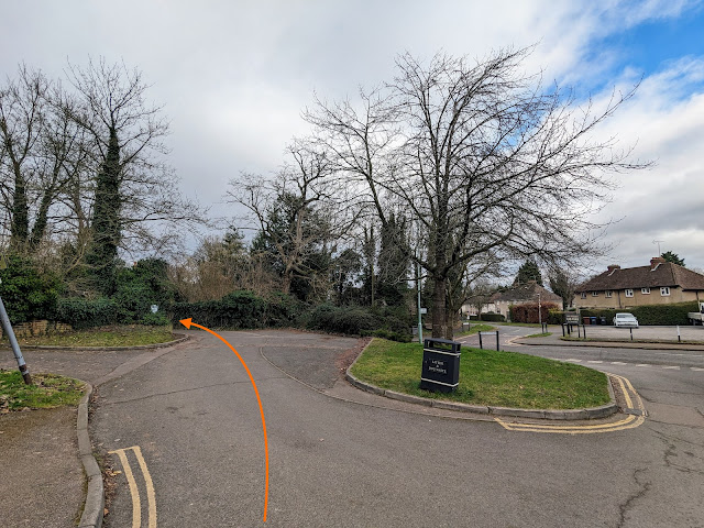 Turn left then continue on Welwyn Footpath 43