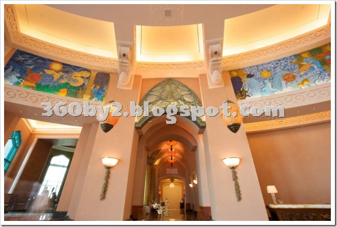 113-acre Atlantis hotel in Dubai - £13,000 a night