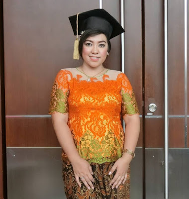 model kebaya wisuda untuk orang gemuk terbaru