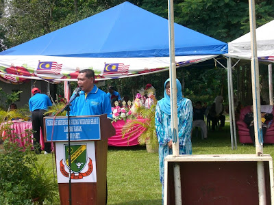 YB Mohd Nizar Haji Zakaria: Merasmikan Sukan Tahunan 