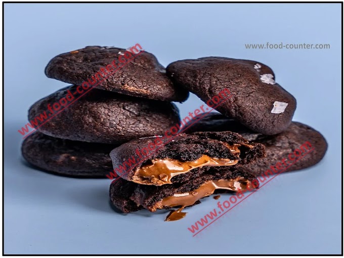 Satisfy Your Sweet Tooth: Dark Chocolate Cookies Delight