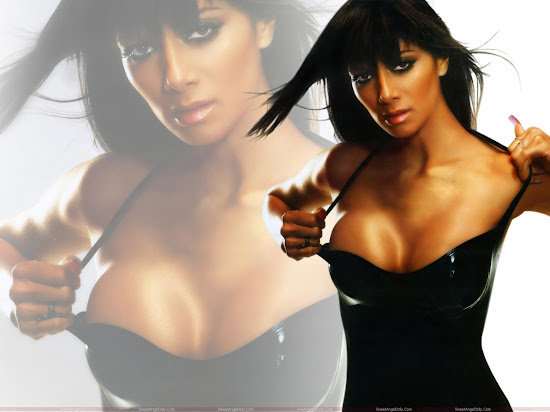 nicole_scherzinger_hot_wallpaper_in_balck