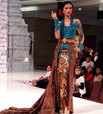 Model kebaya brokat modern terbaru