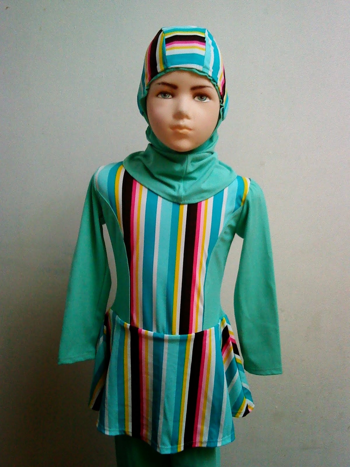  Desain  Baju  Renang Muslim Anak  Terbaru Imut dan Lucu 