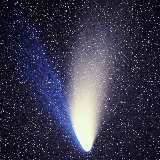Há 23 anos um cometa super brilhante chamado Hale-Bopp fez a sua aproximação mais próxima da Terra 