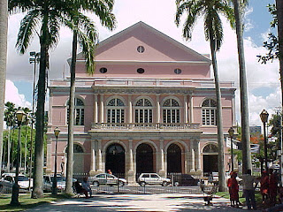 Entrada Principal do Teatro Santa Isabel