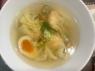 海老ワンタン麺