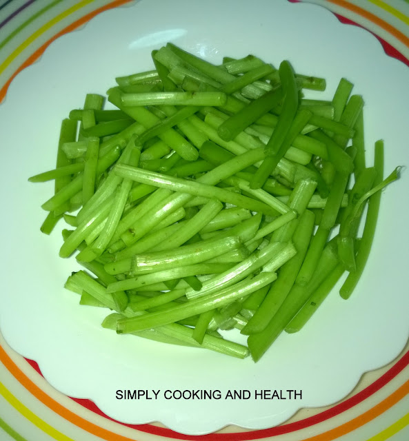 Spinach stem used for the sothi