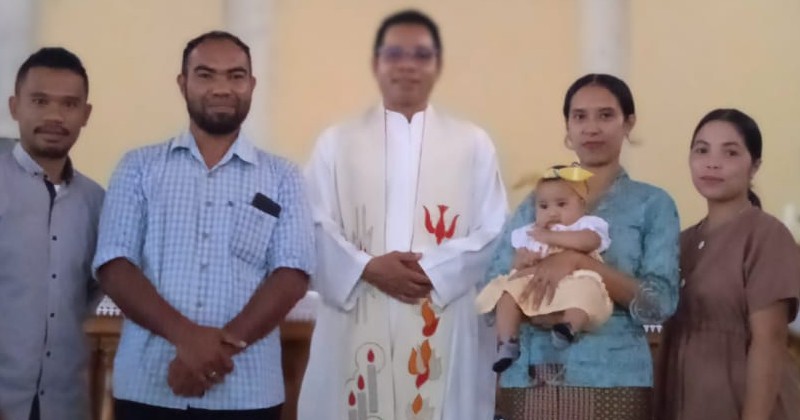 Sah! Sejumlah 48 Anak Se-Paroki Todo menerima Yesus Kristus, Tuhan dan Juru Selamat