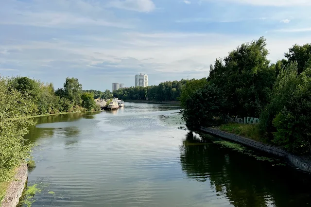 МКАД, 75-й километр, вид с Бутаковского моста, Бутаковский залив