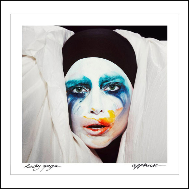 Lady Gaga - Applause - copertina traduzione testo video download