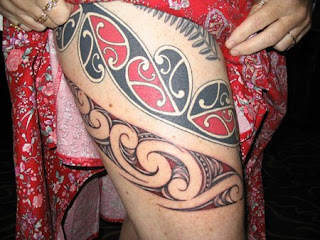 Tatuagens femininas imagens em perna