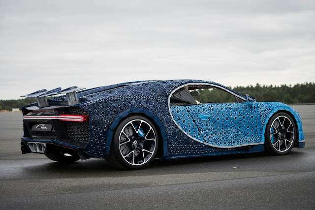 Lego Bugatti Chiron 3