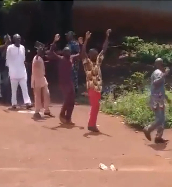 Nigerian Army and Police Storm Enugu Church and Arrest Members Over Allegations They Are Members Of IPOB (video)