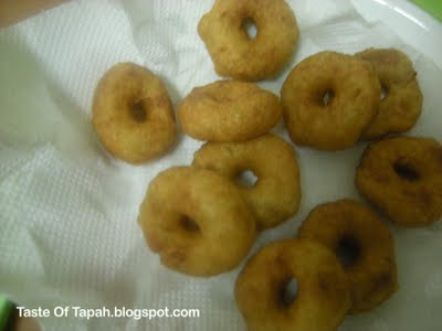 kuih_keria