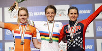 Elizabeth Armistead se corona en el Mundial de ruta. Van der Breggen plata y Guarnier bronce