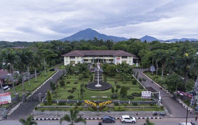 Sejarah Singkat “Institut Manajemen Koperasi Indonesia”