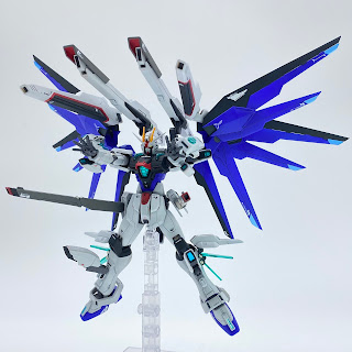 HG 1/144 Starburst Freedom Gundam by @hikari_modeler