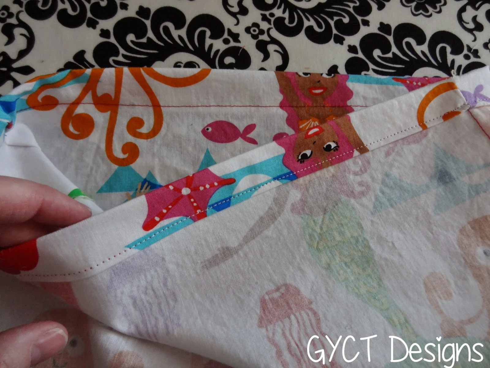 FREE Drawstring Tote Bag Tutorial by GYCT