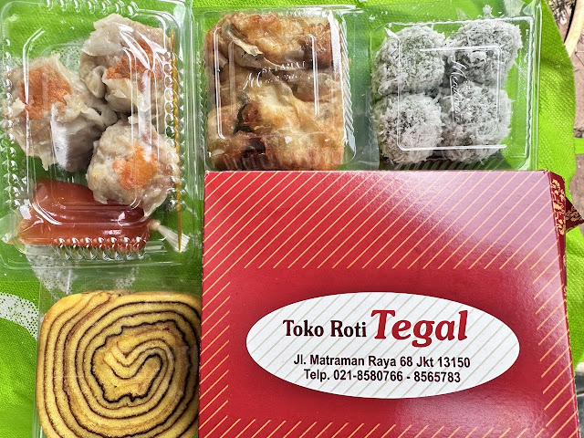 Toko Roti Tegal