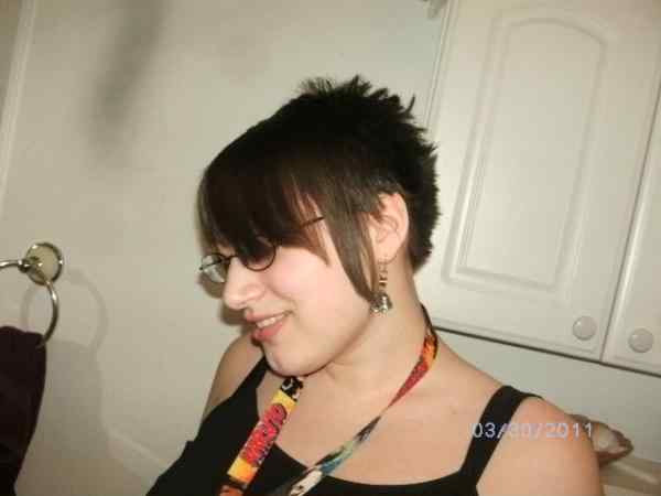 Short Emo Hairstyles For Girls