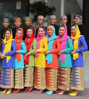 15 Desain Baju  Kebaya Muslim Foto Model Baju  Kebaya Encim  