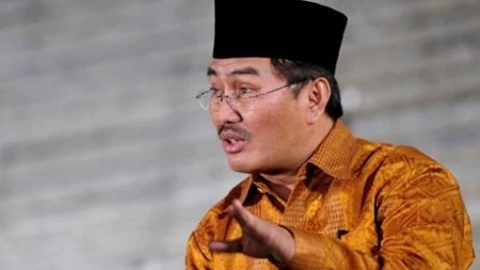 Kritik Perlakuan Terhadap Jumhur dan Syahganda, Jimly Asshiddiqie Tegaskan Ditahan Saja Tidak Pantas Apalagi Diborgol.