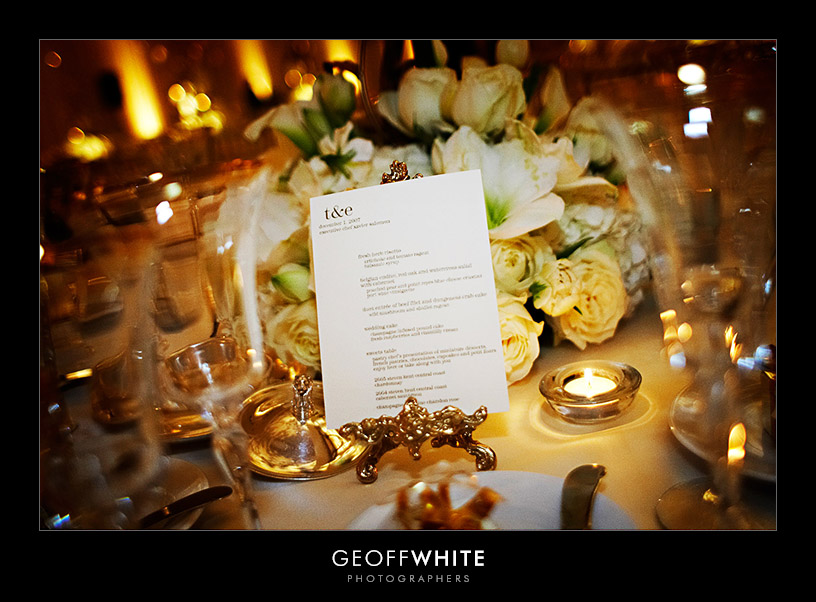 I love this table setting for a winter wedding First off it has such a nice