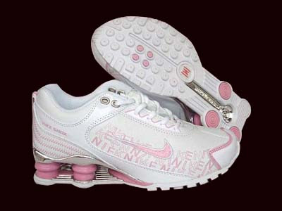 pink womens nike shoes