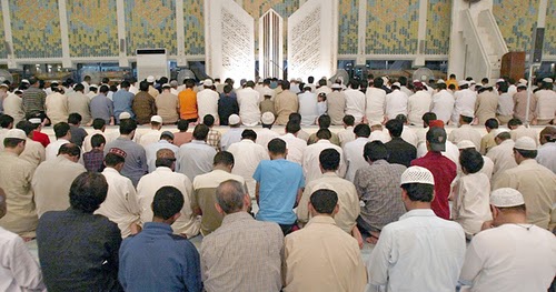 Bacaan Bilal Shalat Tarawih Bahasa Arab dan Latin ~ Terkini