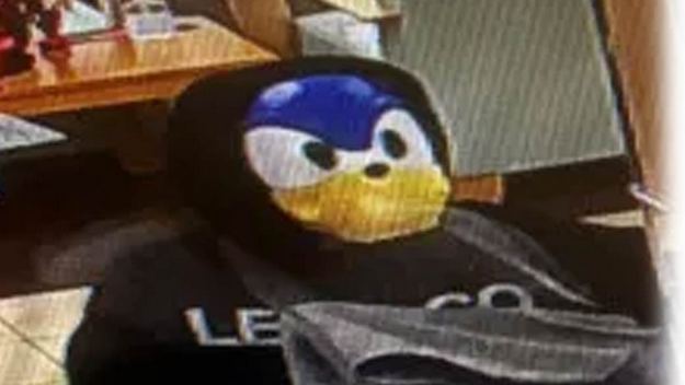 The thief "Sonic" tried to rob a bank in Florida and quickly escaped